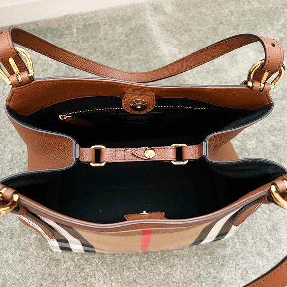 Burberry Check Canterbury Tote / Shoulder Bag - Picture 8 of 9